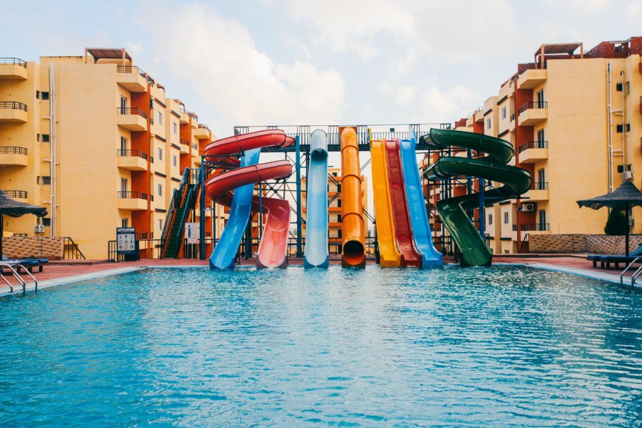 Retal View North Coast Aqua Park Hotel El Alamein Exterior photo
