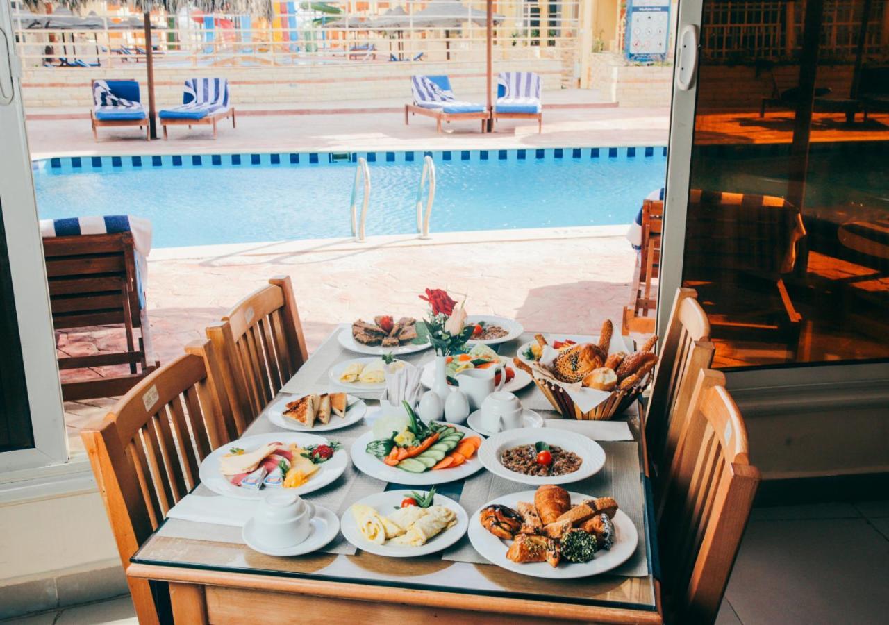 Retal View North Coast Aqua Park Hotel El Alamein Exterior photo
