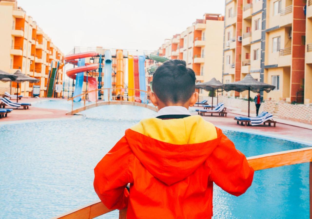 Retal View North Coast Aqua Park Hotel El Alamein Exterior photo